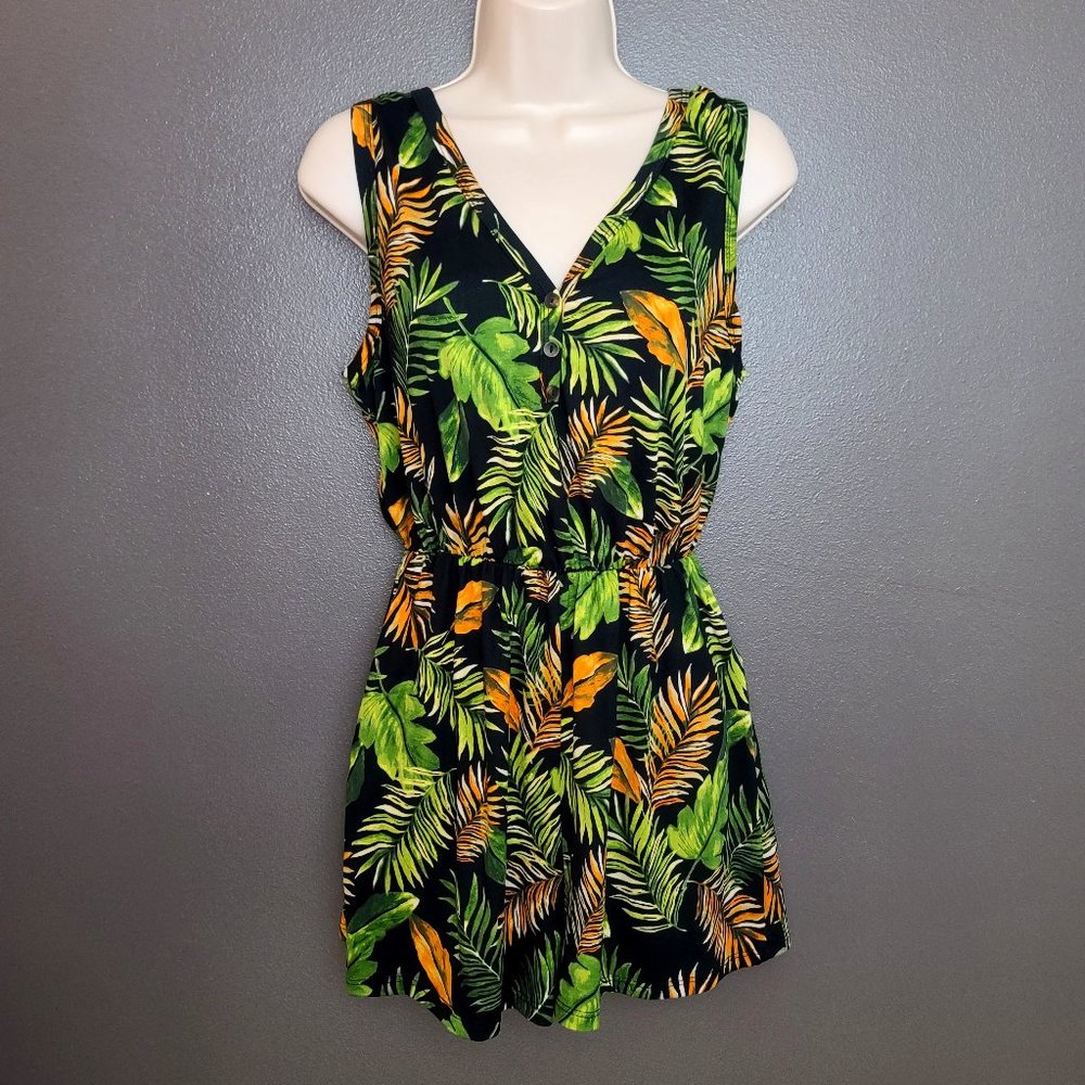 NWoT French Grey Tropical Paradise Print Sleeveless Romper
